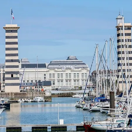 Apartment Vue Yourhosthelper Deauville